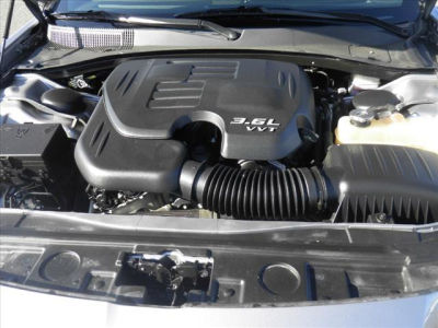 2011 Chrysler 300  Limited