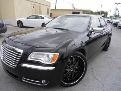 2012 Chrysler 300  Limited