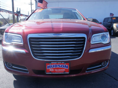 2012 Chrysler 300  Limited