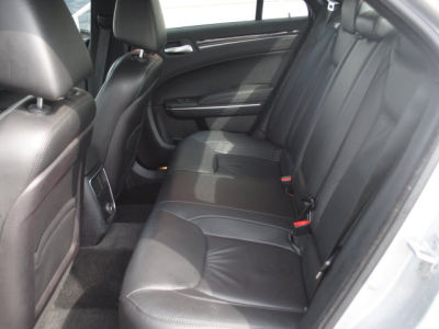 2011 Chrysler 300  Limited