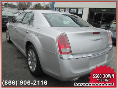 2012 Chrysler 300  Limited