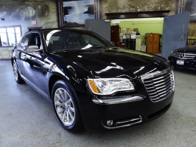 2012 Chrysler 300  Limited