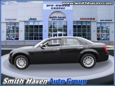 2010 Chrysler 300  Touring