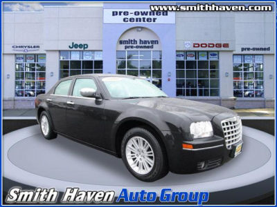 2010 Chrysler 300  Touring