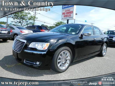 2012 Chrysler 300  Limited