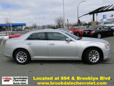 2012 Chrysler 300  Limited