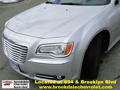 2012 Chrysler 300  Limited