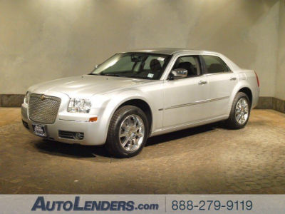 2010 Chrysler 300  Touring Signature