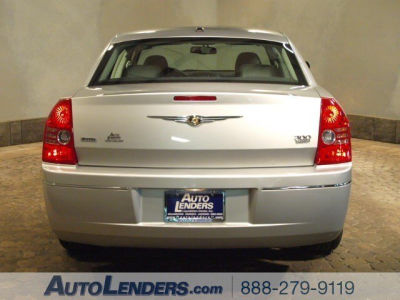 2010 Chrysler 300  Touring Signature