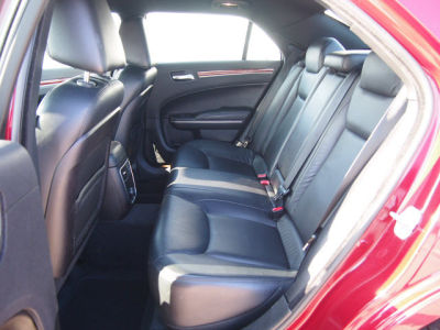 2012 Chrysler 300  Limited