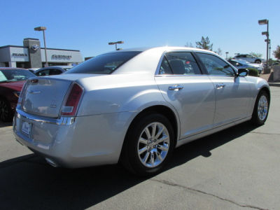 2012 Chrysler 300  Limited