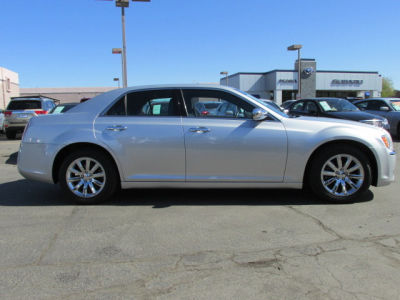 2012 Chrysler 300  Limited