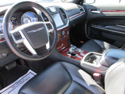 2012 Chrysler 300  Limited