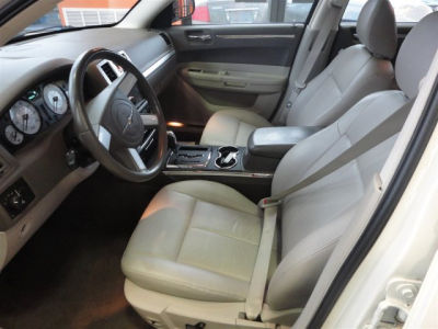 2009 Chrysler 300  Touring