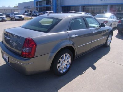 2010 Chrysler 300  Touring