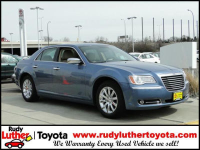 2011 Chrysler 300  Limited