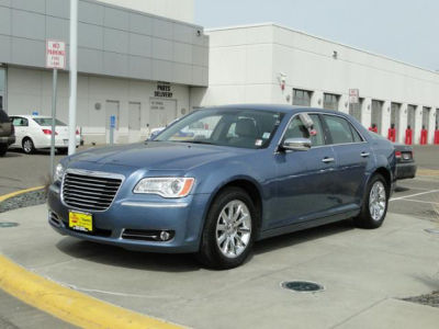 2011 Chrysler 300  Limited