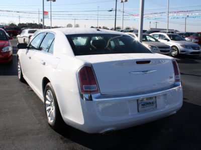 2012 Chrysler 300  Base