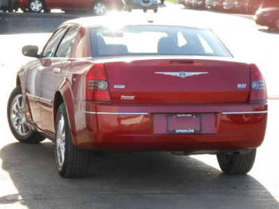 2010 Chrysler 300  Touring/Signature Series