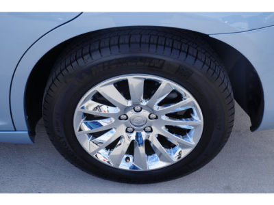 2012 Chrysler 300  Base