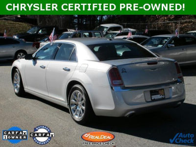2012 Chrysler 300  Limited