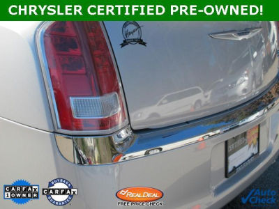 2012 Chrysler 300  Limited