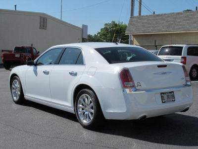 2012 Chrysler 300  Limited