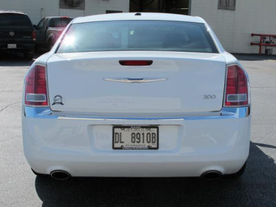 2012 Chrysler 300  Limited