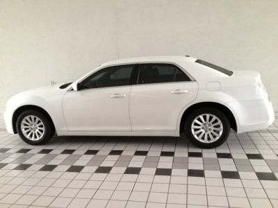 2011 Chrysler 300  Base