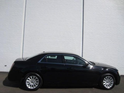 2012 Chrysler 300  4DR SDN RWD