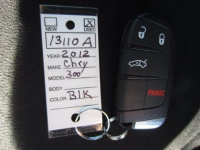 2012 Chrysler 300  4DR SDN RWD