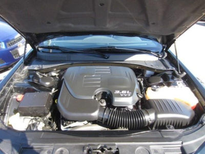 2012 Chrysler 300  4DR SDN RWD