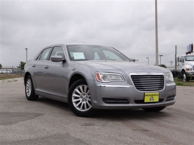 2011 Chrysler 300  Base