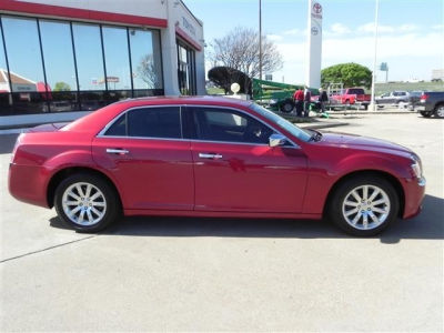 2012 Chrysler 300  Limited