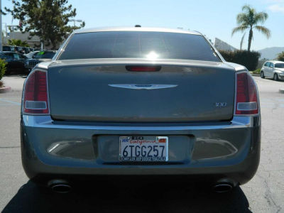 2011 Chrysler 300  Limited
