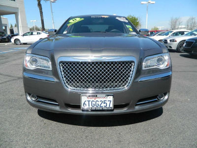 2011 Chrysler 300  Limited