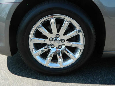 2011 Chrysler 300  Limited