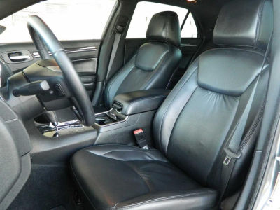 2011 Chrysler 300  Limited