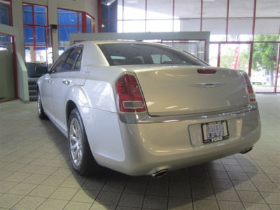 2012 Chrysler 300  Limited