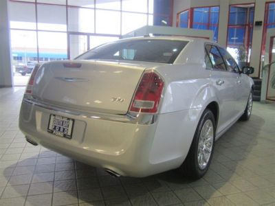 2012 Chrysler 300  Limited