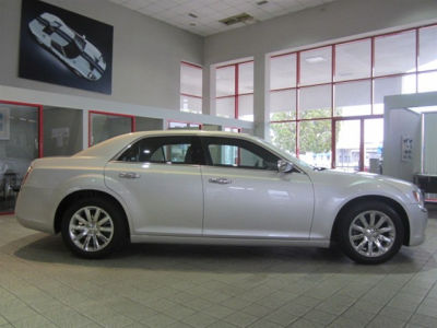 2012 Chrysler 300  Limited