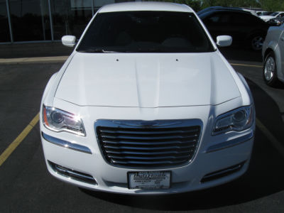 2011 Chrysler 300  Base