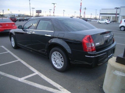 2010 Chrysler 300  Touring Plus