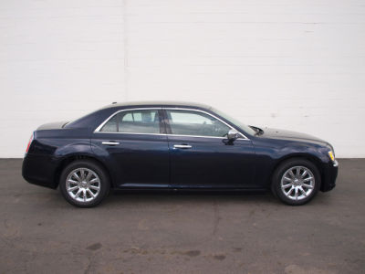 2012 Chrysler 300  Limited