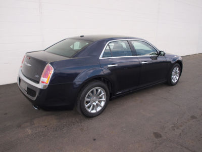 2012 Chrysler 300  Limited