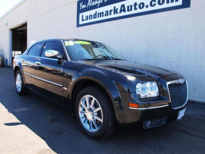 2010 Chrysler 300  Touring/Signature Series