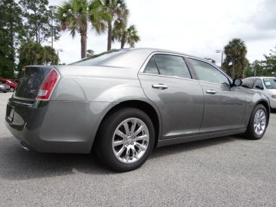 2012 Chrysler 300  Limited