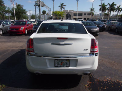 2012 Chrysler 300  Limited