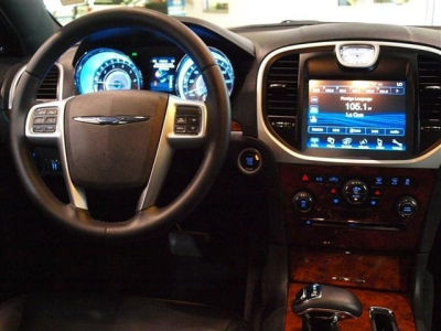 2012 Chrysler 300  Limited