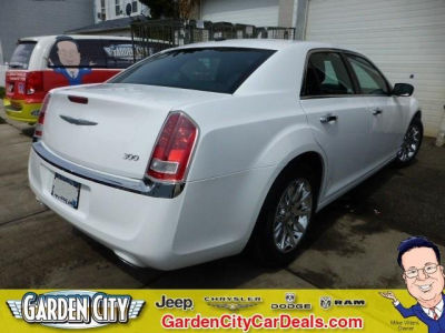 2012 Chrysler 300  Limited